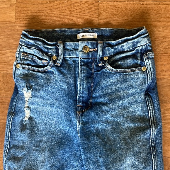 Good American Good Curve Jeans - Picture 3 of 8
